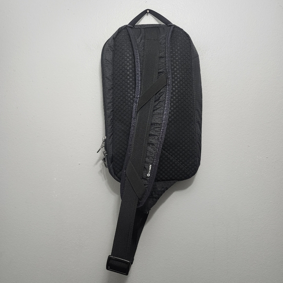 Pacsafe vibe sling bag  backpack black - Picture 5 of 10